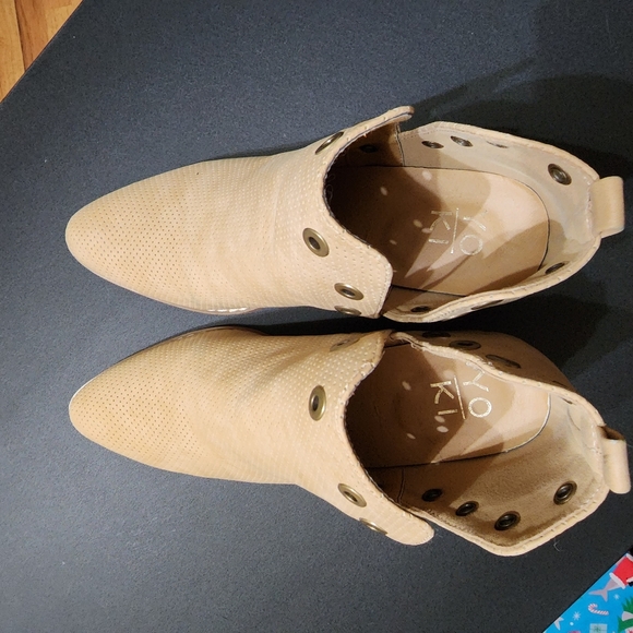 YOKI WOMENS BOOTIES SIZE 8~GREAT CONDITION~ - Picture 12 of 13